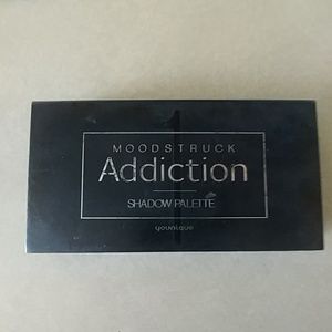 Younique Moodstruck Shadow Palette #1